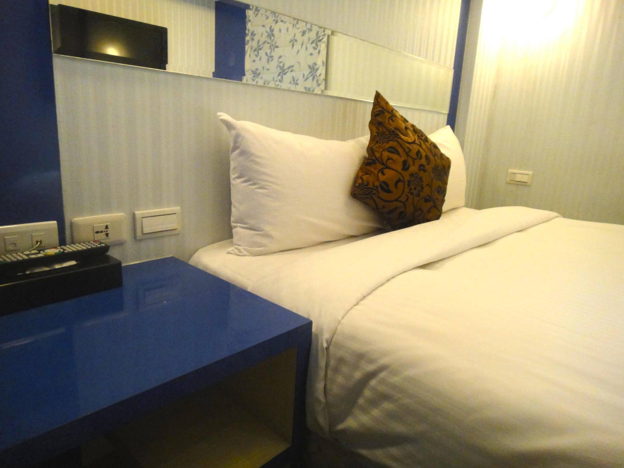 Lio Hotel - Ximending Taipei Bagian luar foto